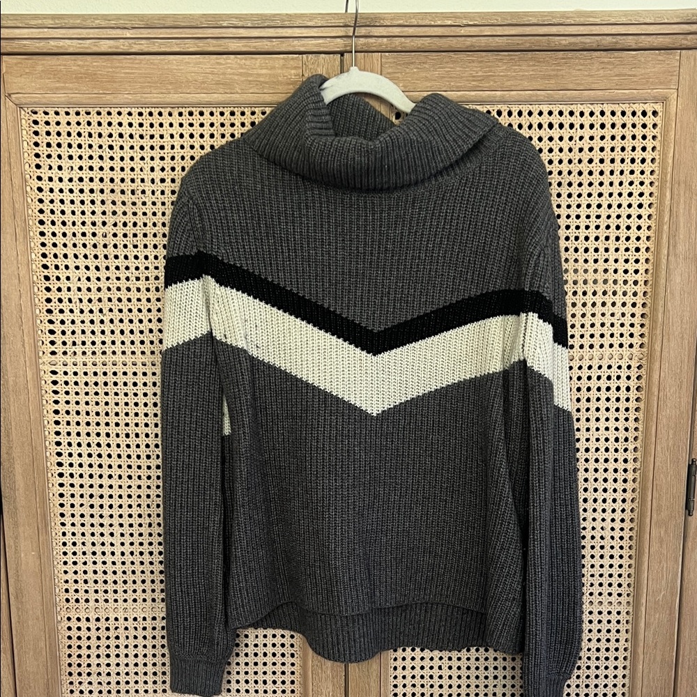 Generation Love Gray Chevron Sweater